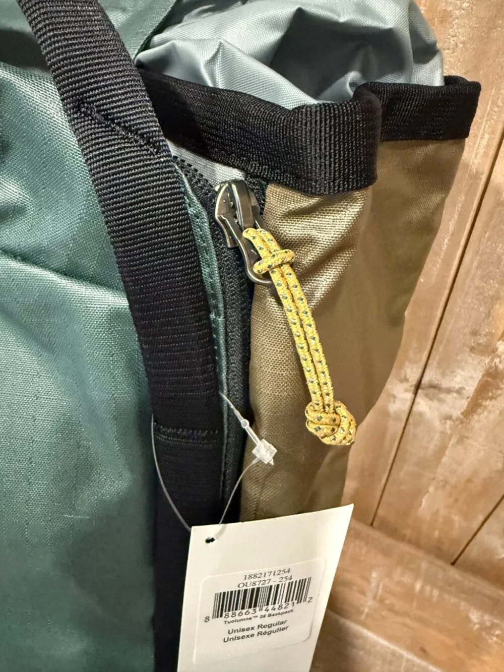 Mountain Hardwear Tuolumne 35L Unisex Backpack Green Utility Hiking Outdoor New